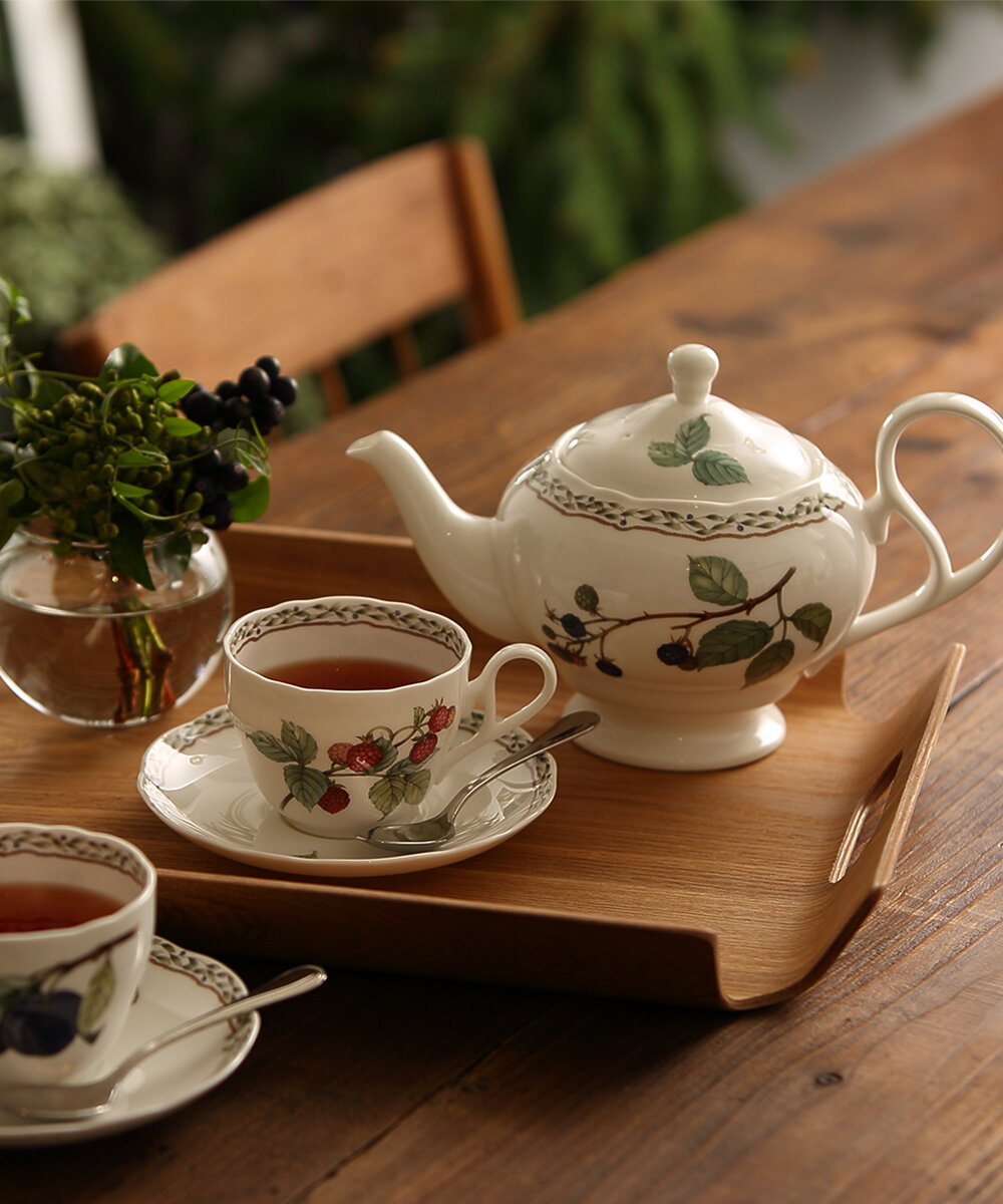 Noritake  ORCHARD カップ＆ソーサー2客 ケーキ皿２枚 シリーズ説明 オーチャードガーデン | ノリタケ食器公式オンラインショップ